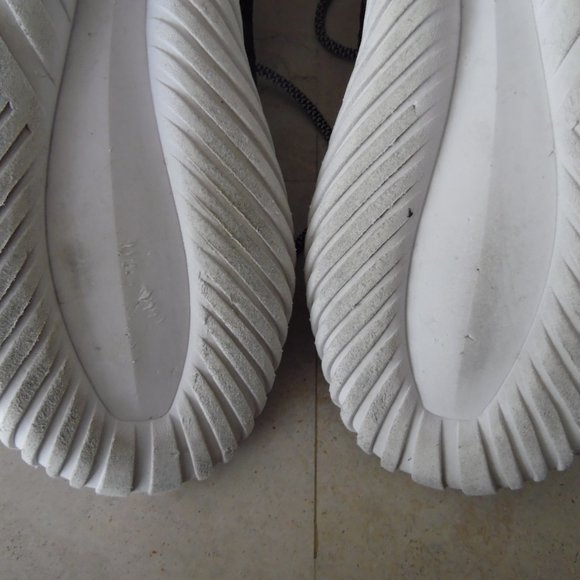 ADIDAS tubular mens shoes size 10 super comfortable btw main image 9